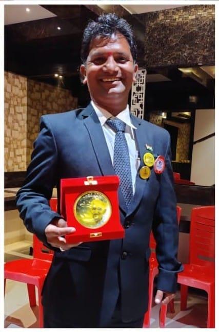 Best Community Service Award 2022 trophy photo